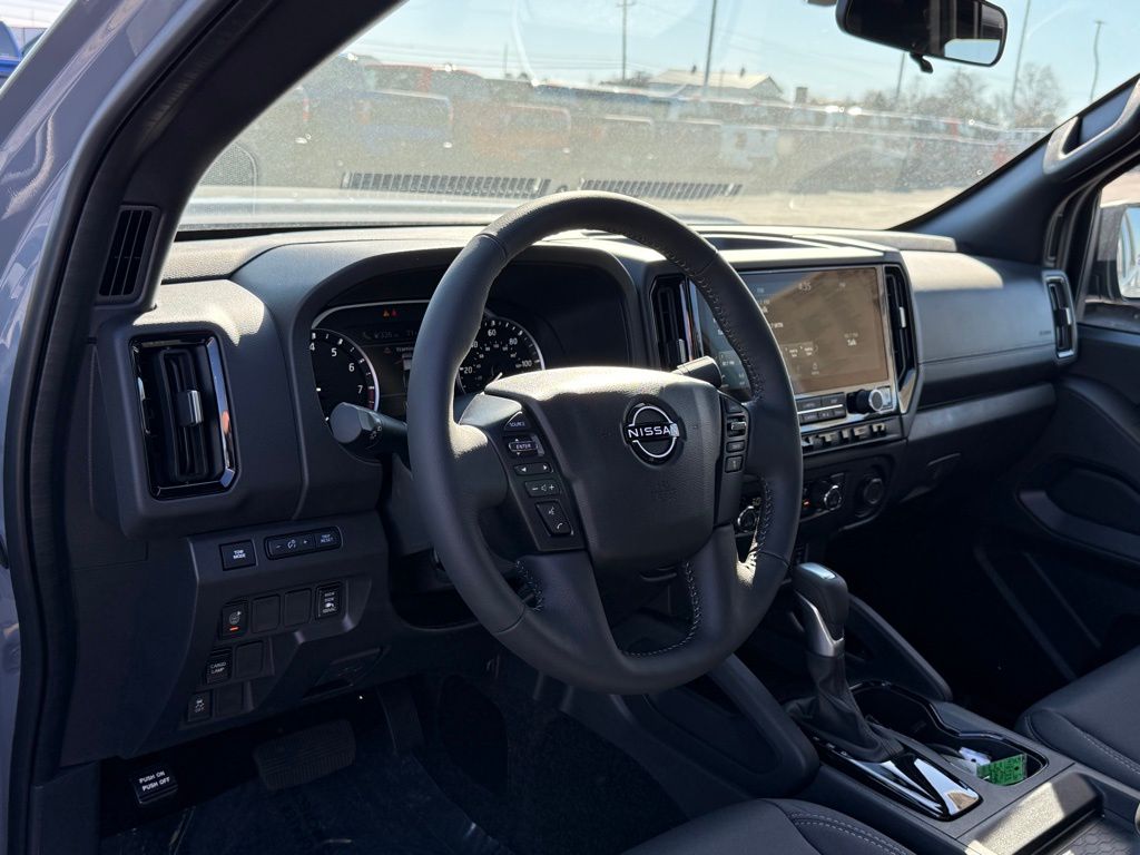 2026 Nissan Frontier SV photo 3