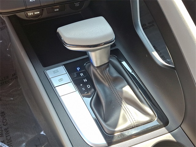 2024 Hyundai Elantra SE photo 22