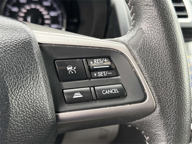 2016 Subaru Forester 2.5i Touring photo 9