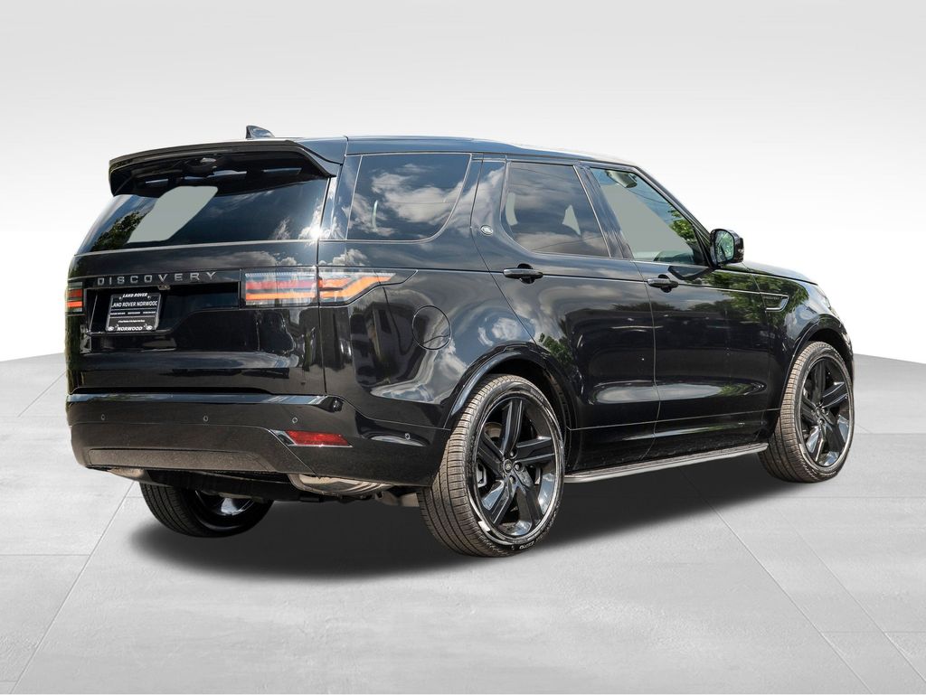 2025 Land Rover Discovery SE photo 4