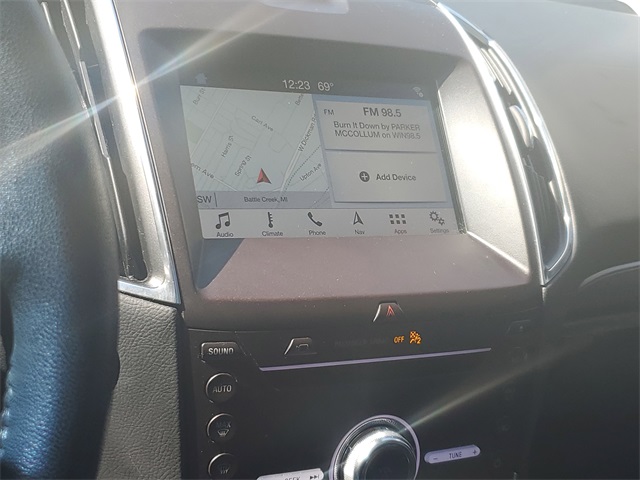 2019 Ford Edge Titanium photo 14