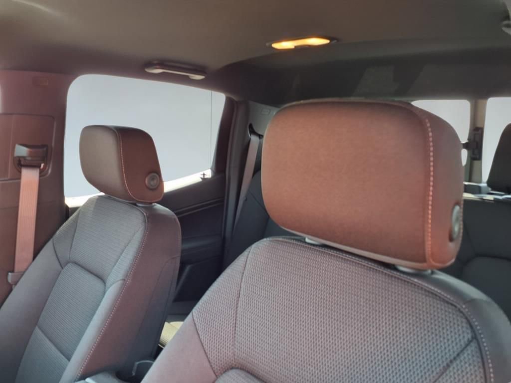 2026 Chevrolet Colorado LT photo 17