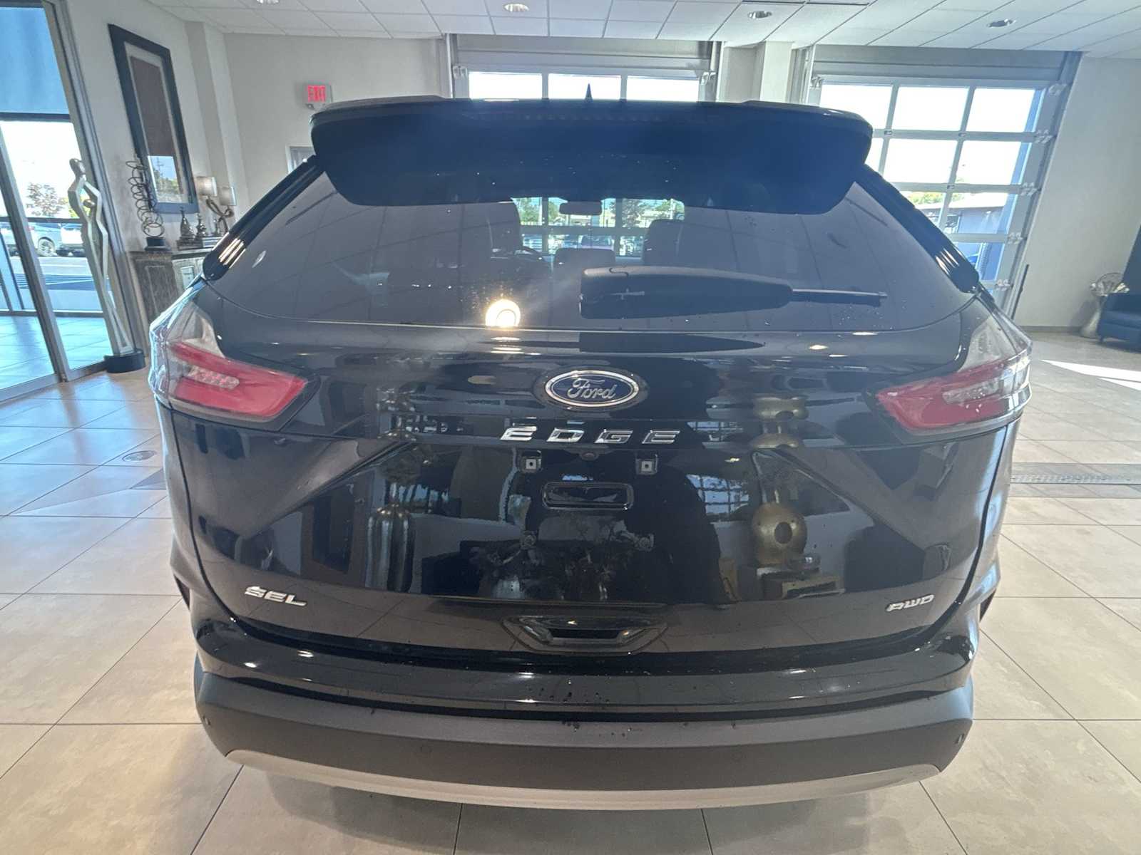 2024 Ford Edge SEL photo 4