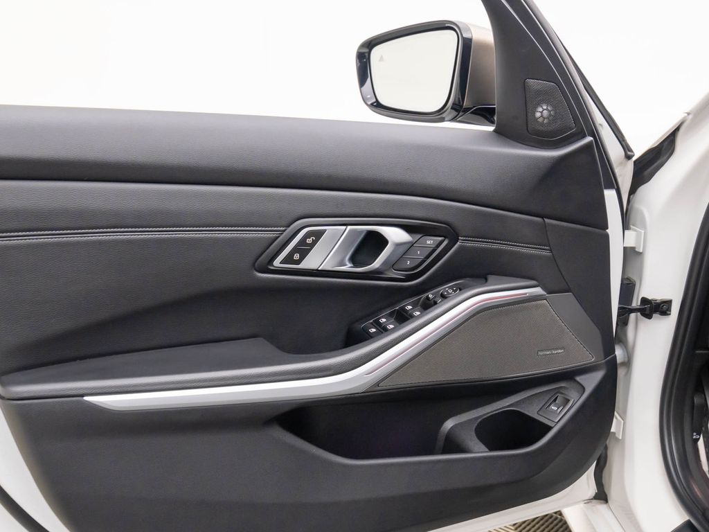 2020 Bmw M340i xDrive Sedan photo 12