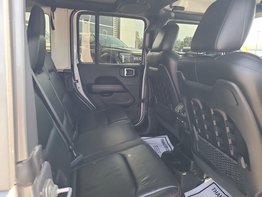 2018 Jeep Wrangler Unlimited Rubicon photo 22