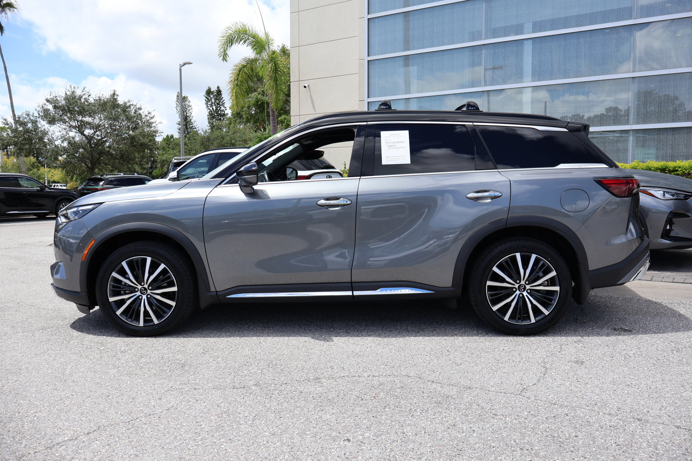 2022 Infiniti QX60 Autograph photo 6
