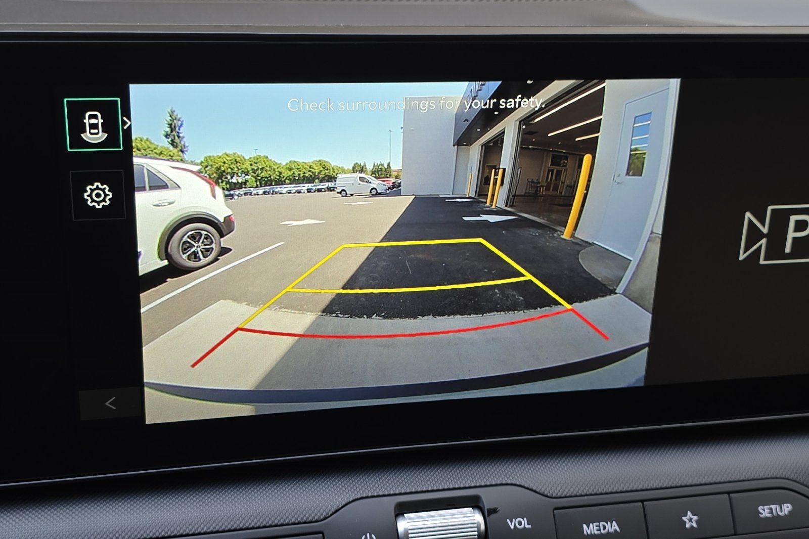 2025 Kia K4 LXS photo 14