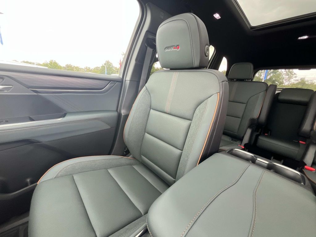 2026 Gmc Acadia AT4 photo 22