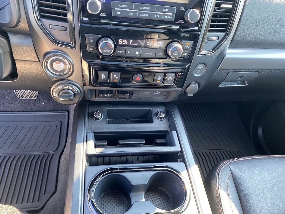 2021 Nissan Titan PRO-4X photo 12
