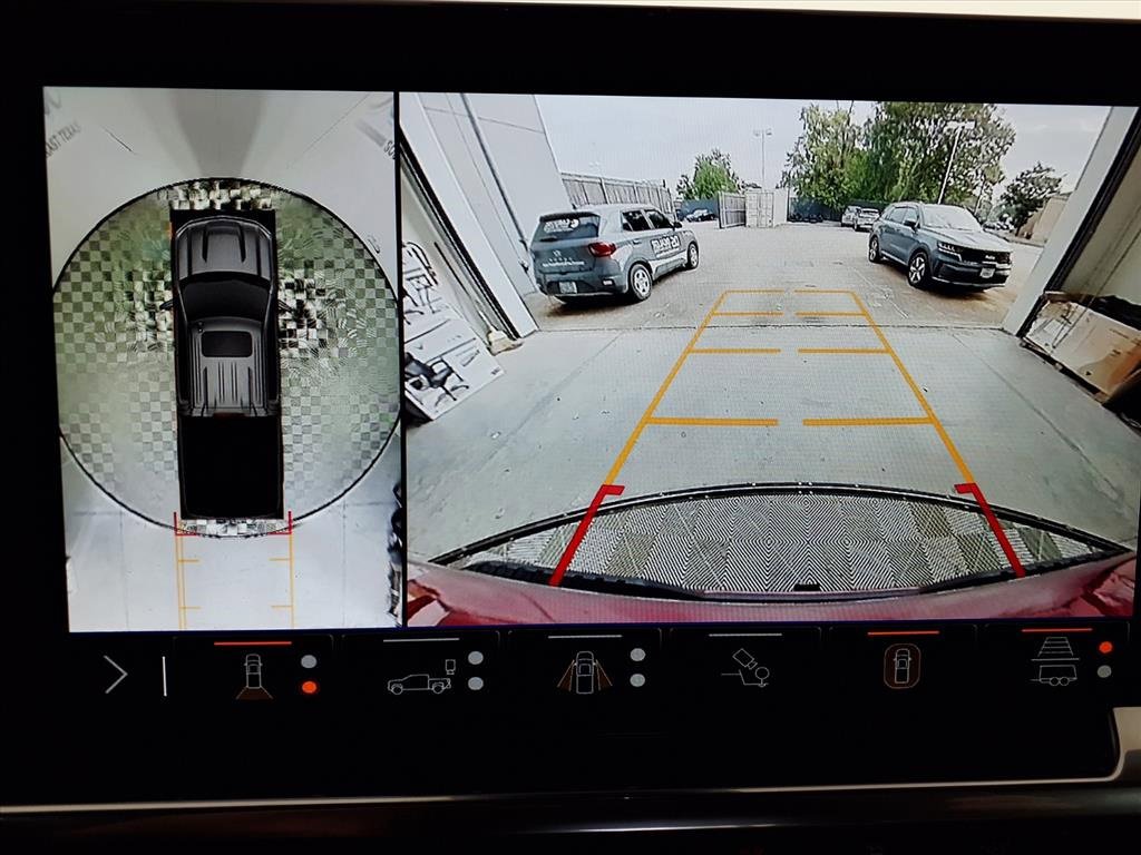 2025 Chevrolet Silverado 1500 RST photo 4