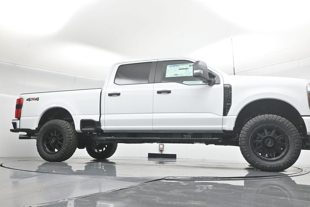 2025 Ford F-250 photo 48