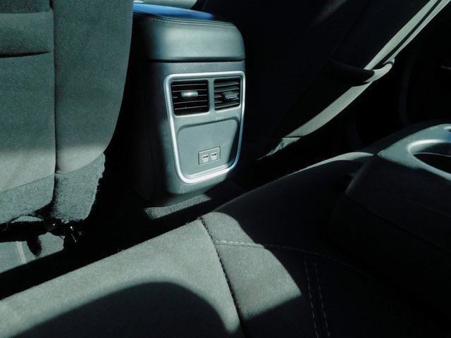 2023 Dodge Charger SXT photo 16