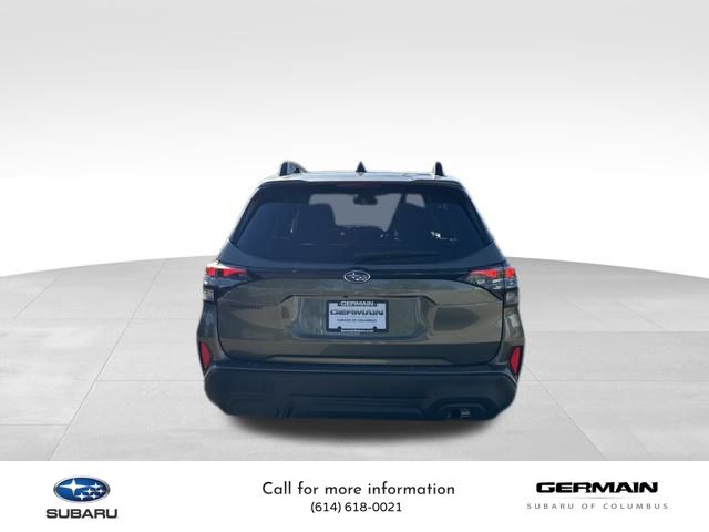 2025 Subaru Forester Premium photo 4