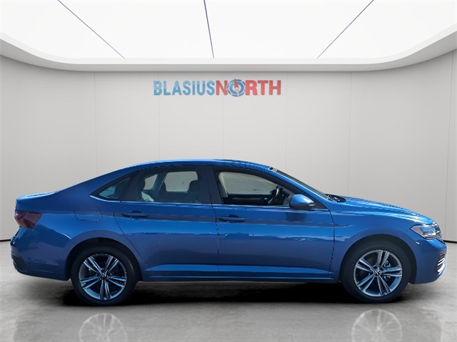 2024 Volkswagen Jetta 1.5T SE photo 5