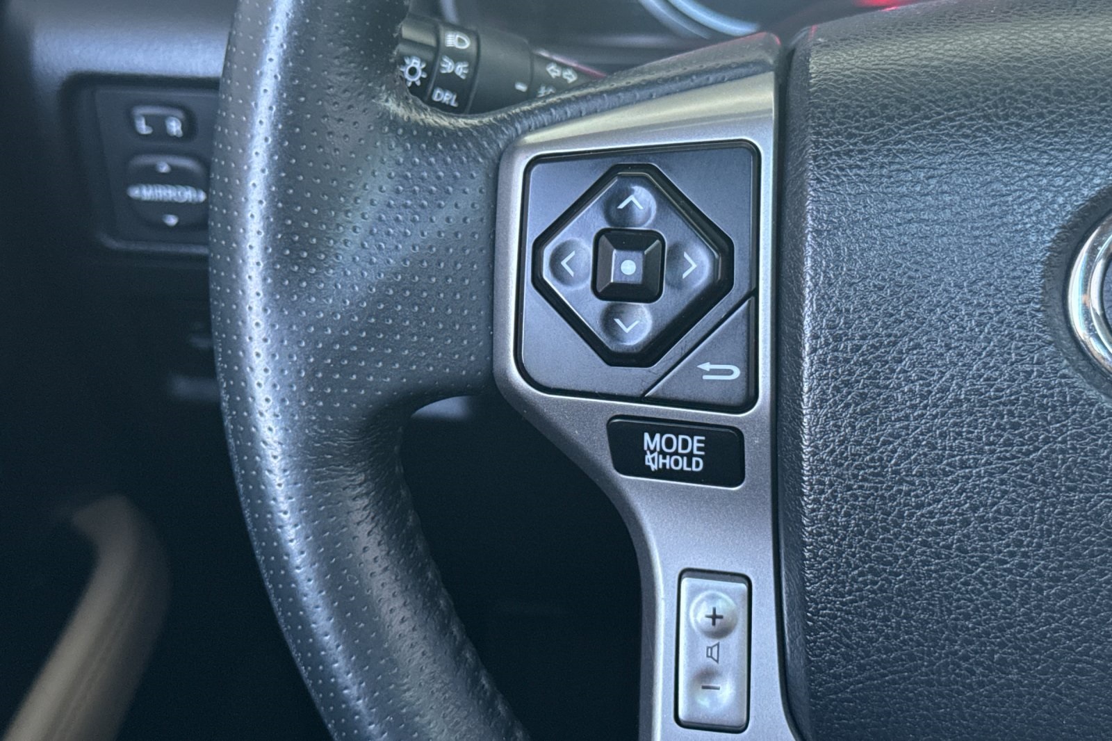 2018 Toyota 4Runner SR5 Premium Limited TRD Pro photo 26