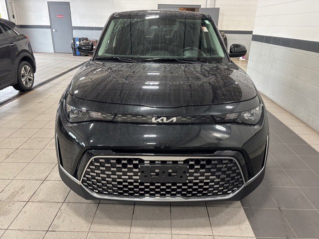 2024 Kia Soul EX photo 2