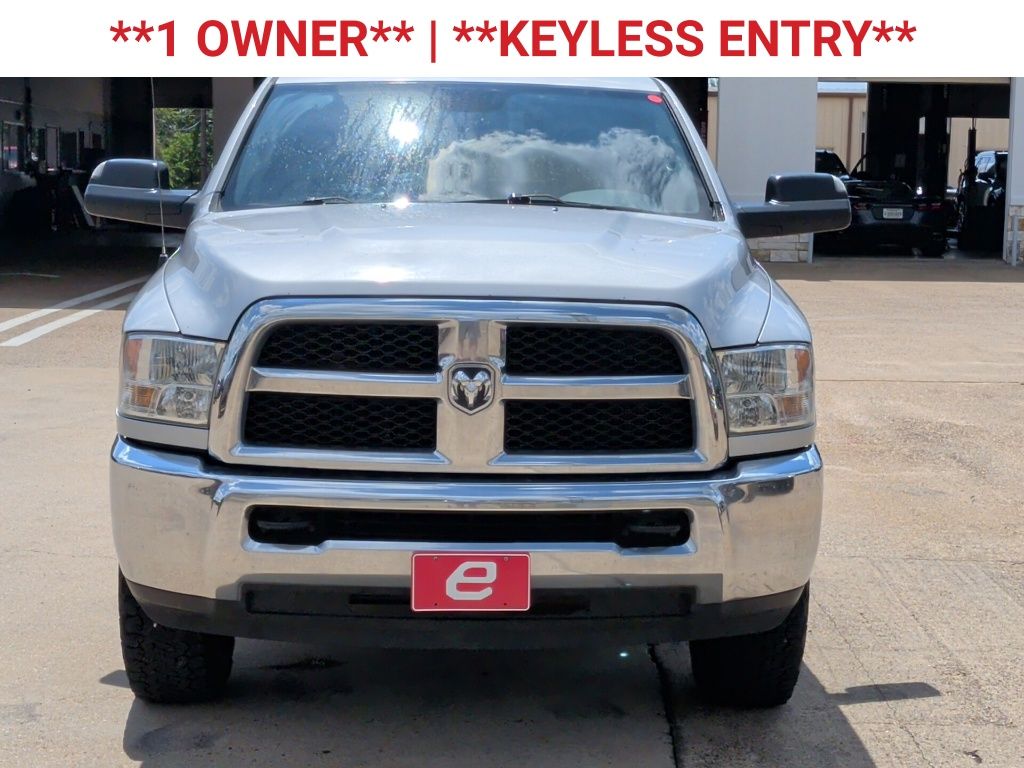 2016 Ram 2500 Tradesman photo 2