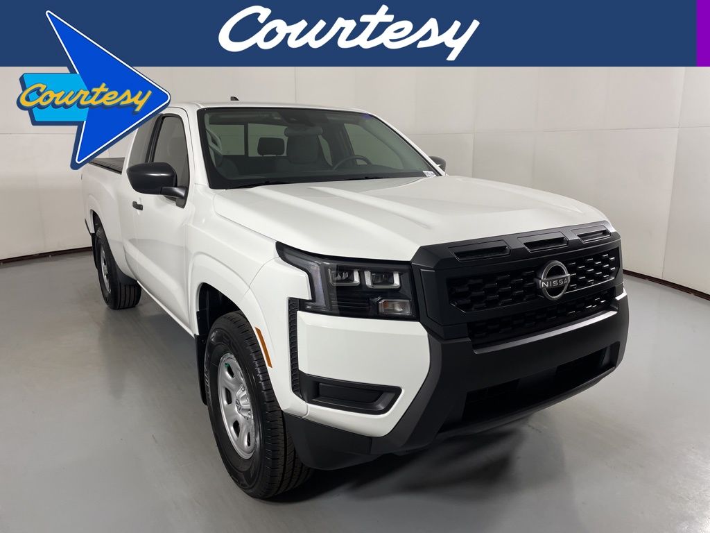 2026 Nissan Frontier S's photo