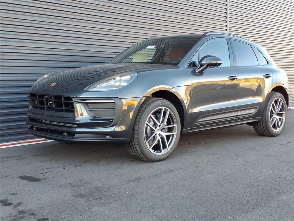 2026 Porsche Macan T