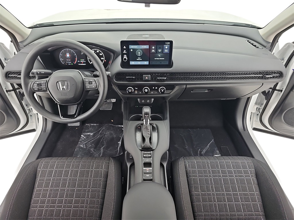 2026 Honda HR-V LX photo 11