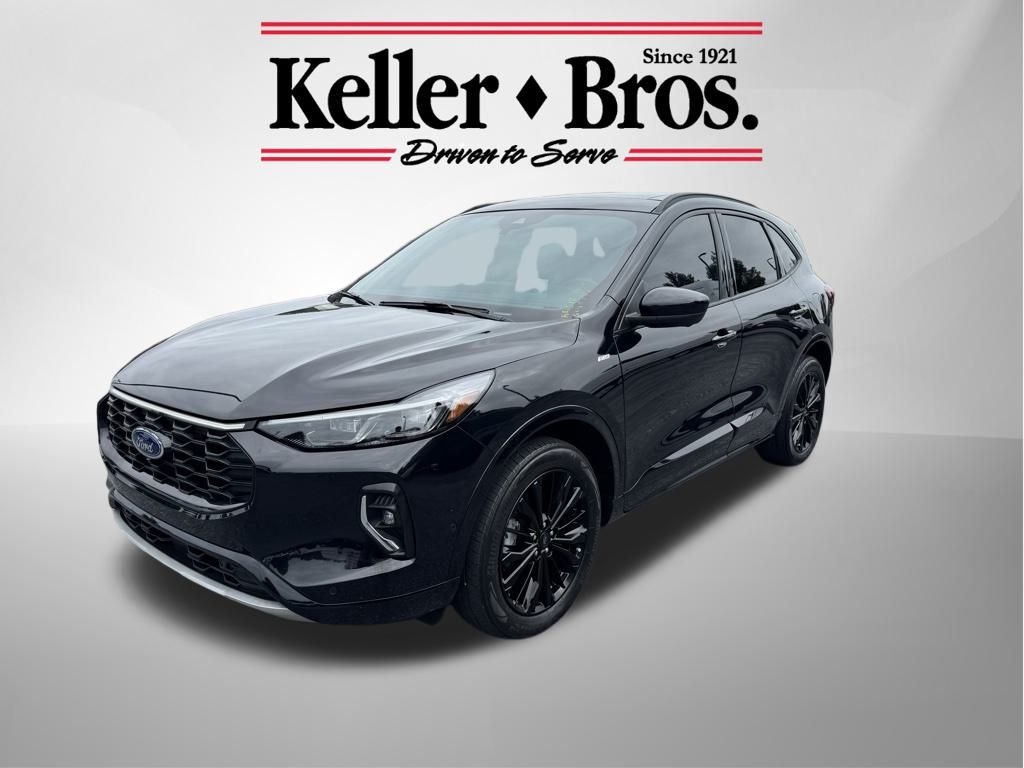 2023 Ford Escape ST-Line Elite photo 2