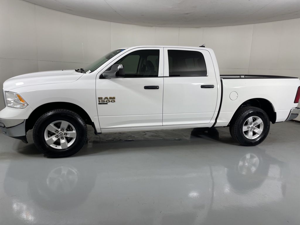 2023 Ram 1500 Classic SLT photo 5