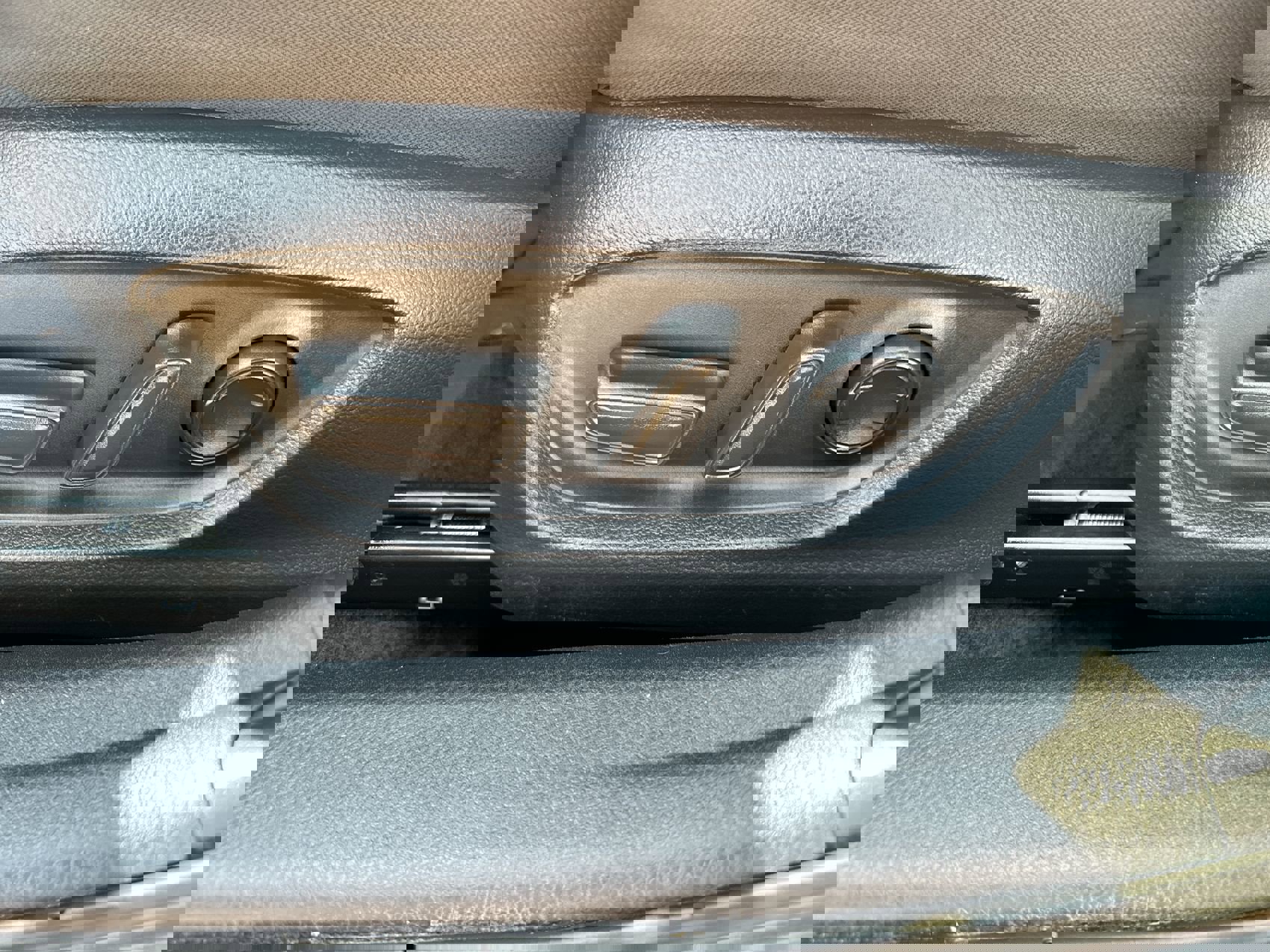 2024 Toyota Camry LE SE photo 12