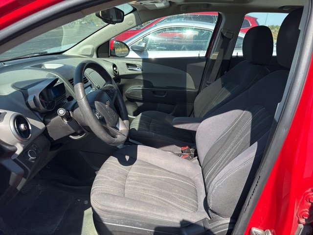 2016 Chevrolet Sonic LT photo 6