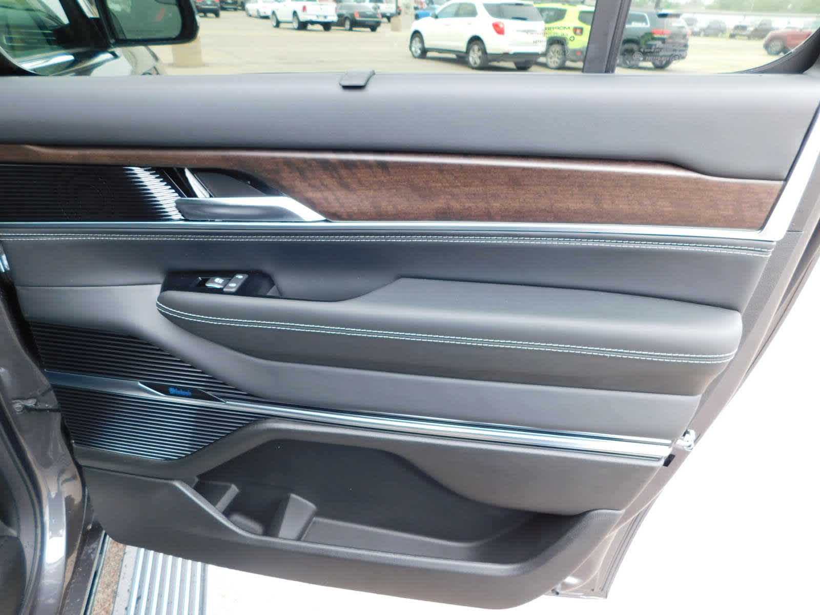 2024 Jeep Grand Wagoneer L Base photo 50