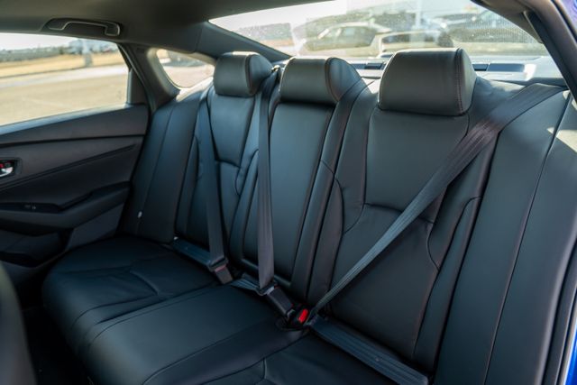 2025 Honda Accord Hybrid Sport-L photo 14