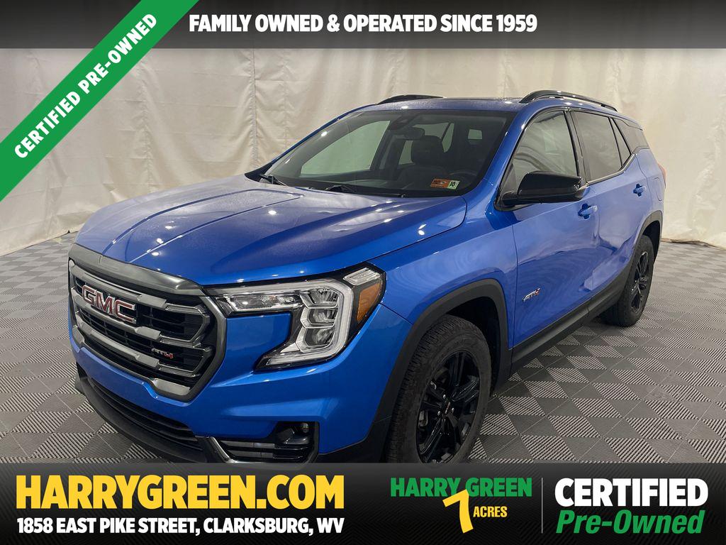 2024 GMC Terrain AT4's photo