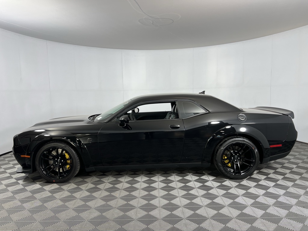 2022 Dodge Challenger SRT8 Hellcat Redeye Widebody photo 7