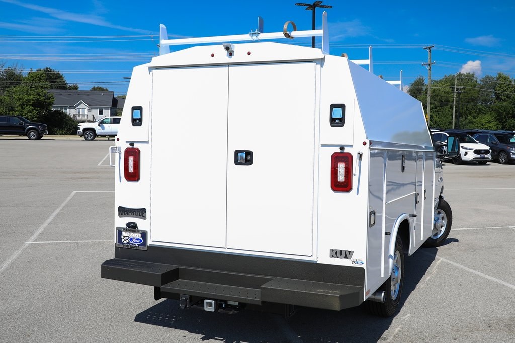 2025 Ford E-350 photo 14