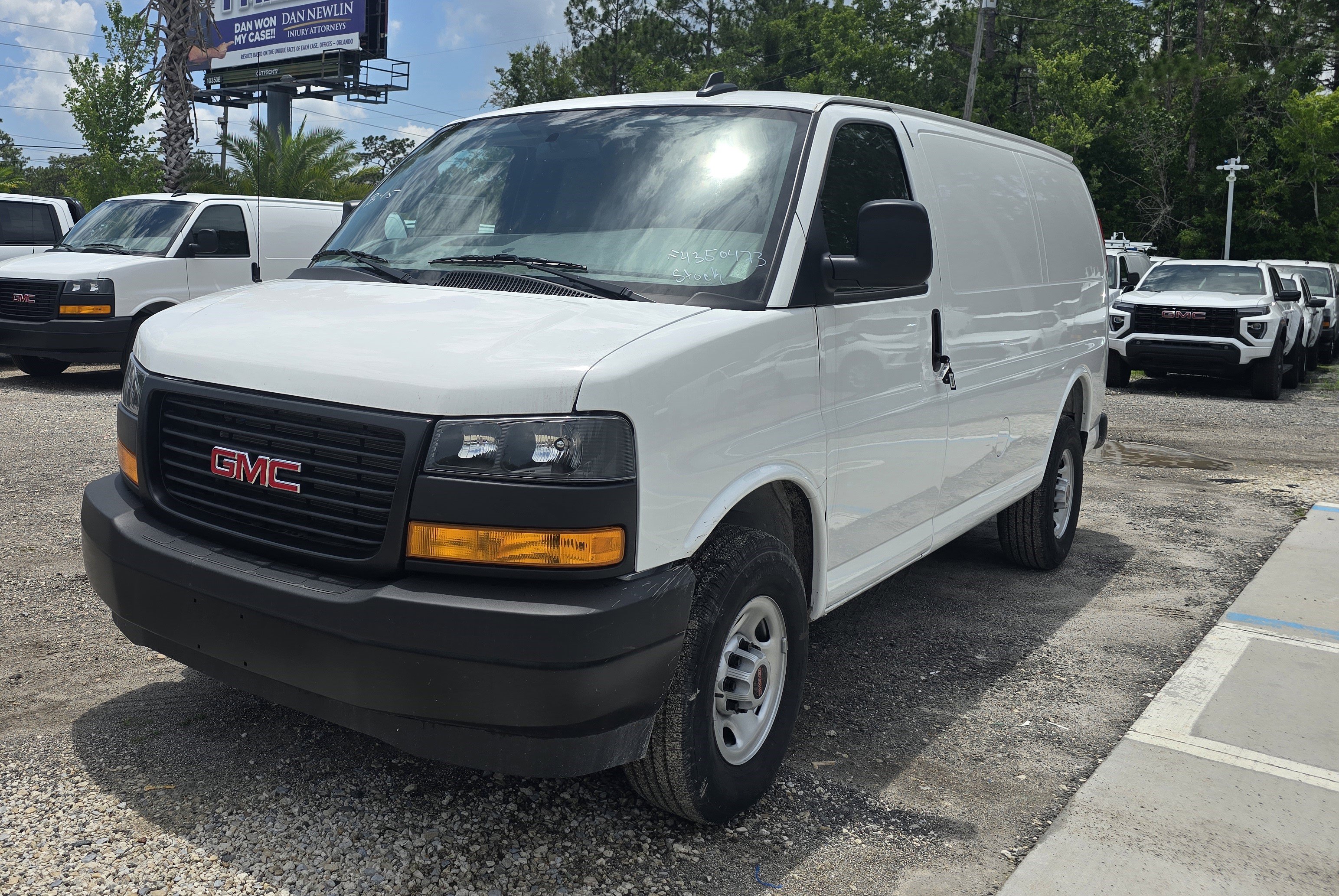 2025 GMC Savana Cargo Work Van's photo