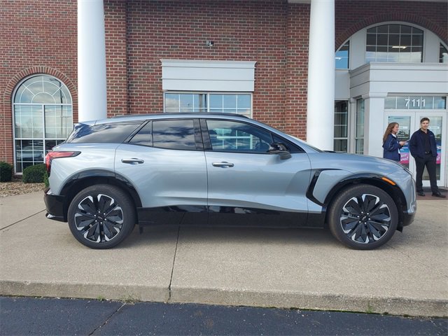 2025 Chevrolet Blazer EV RS photo 3