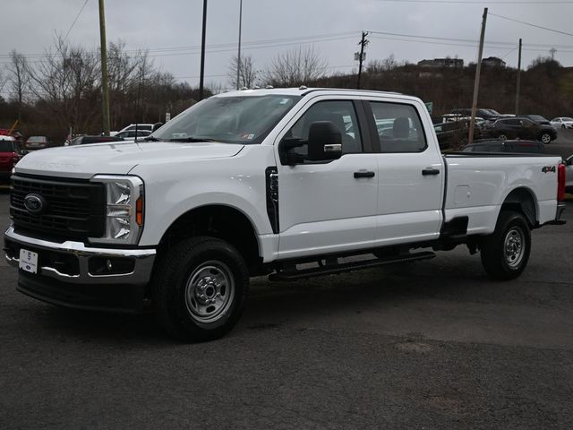 2026 Ford F-250 Super Duty XL's photo