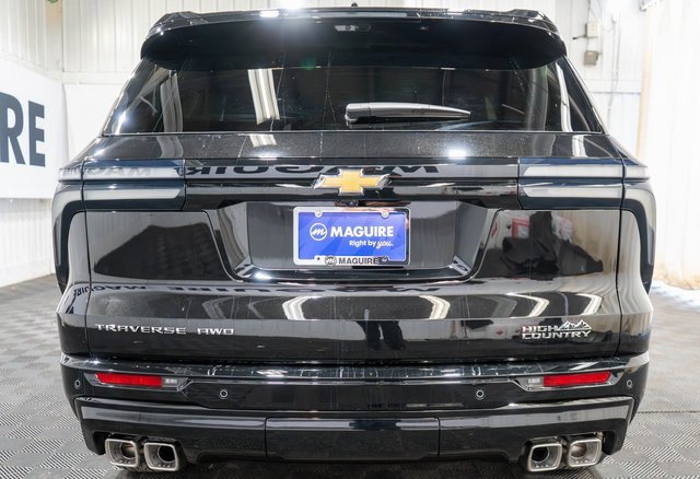 2026 Chevrolet Traverse High Country photo 3