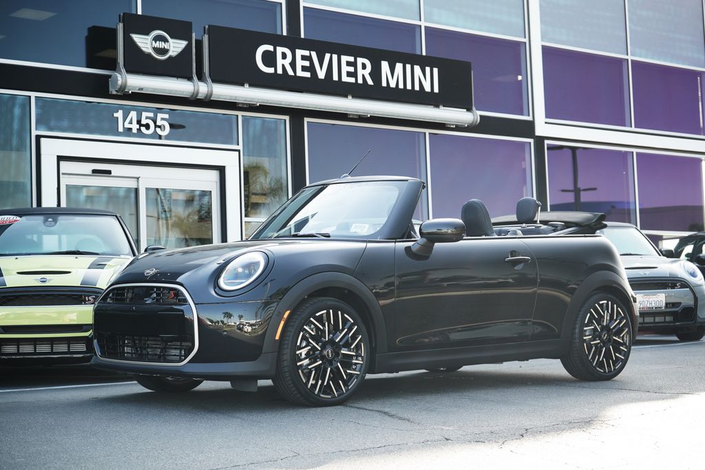 2026 MINI Convertible S's photo