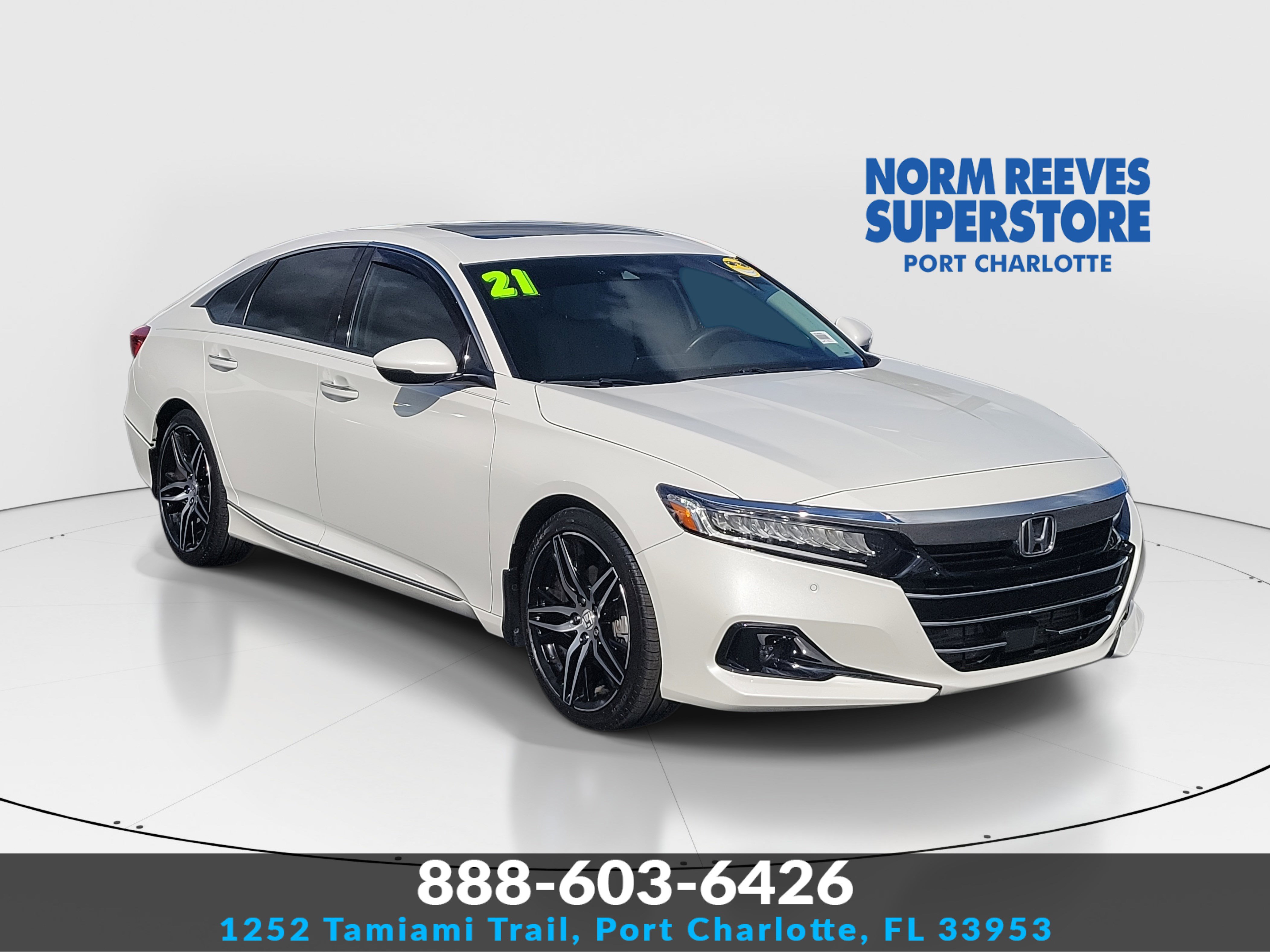 2021 Honda Accord Touring's photo