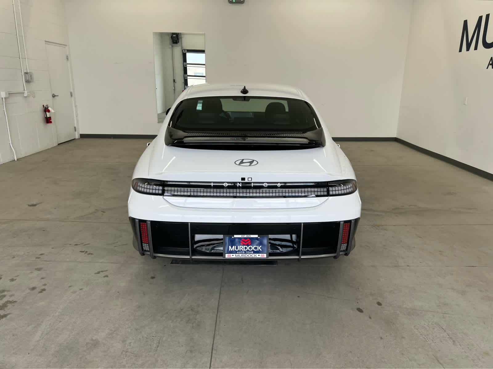 2025 Hyundai Ioniq 6 SE photo 3