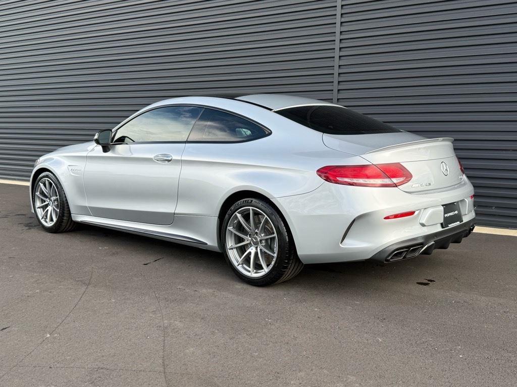 2018 Mercedes Benz C AMG 63 photo 3