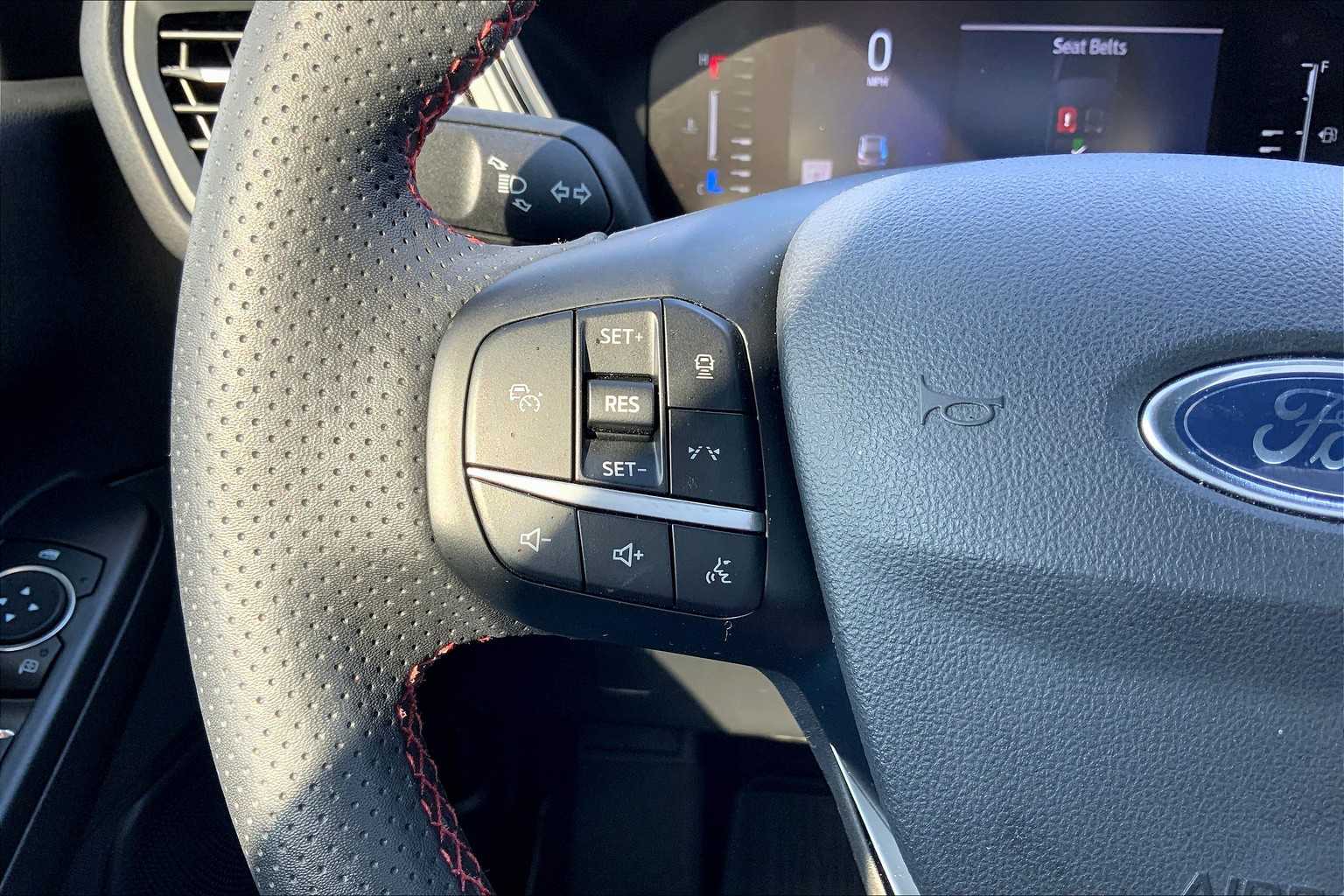 2024 Ford Escape ST-Line photo 20