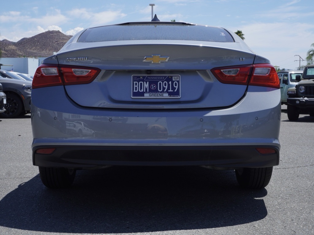 2024 Chevrolet Malibu 1LT photo 3