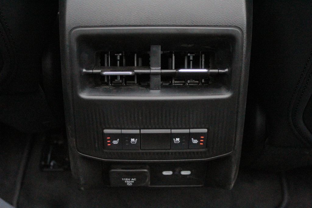 2025 Jeep Wagoneer S Launch Edition photo 15