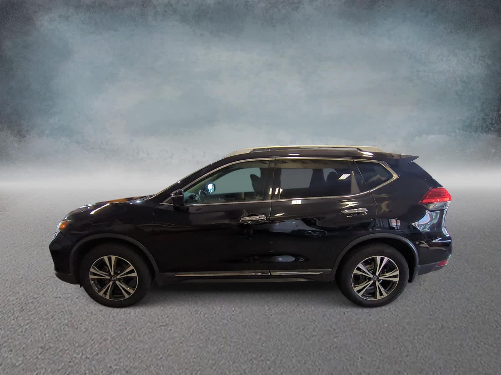 2017 Nissan Rogue SL photo 5