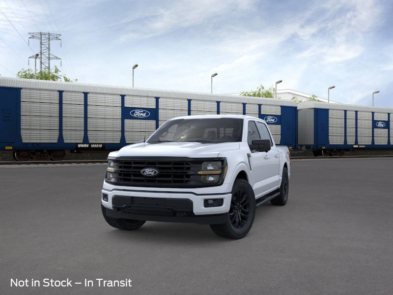 2025 Ford F-150 XLT photo 2