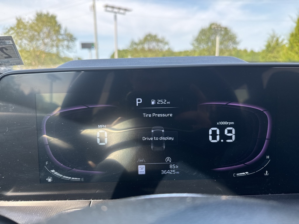 2023 Kia Telluride S photo 7