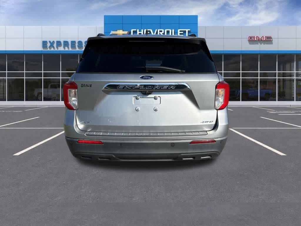 2022 Ford Explorer XLT photo 4