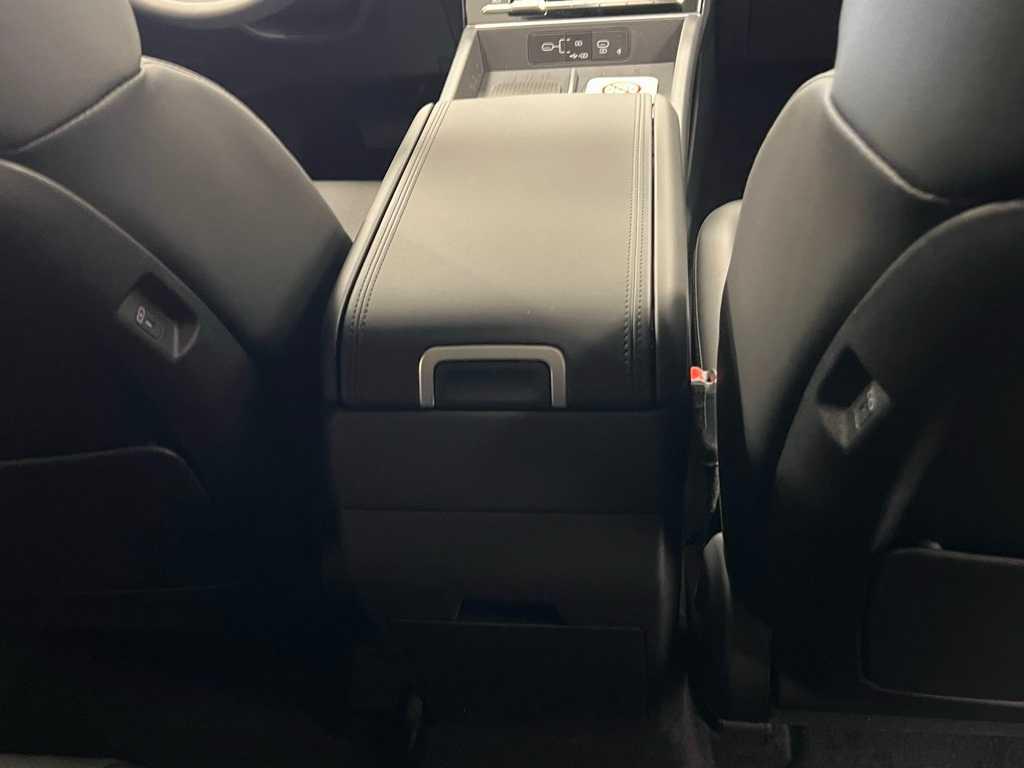 2025 Hyundai Santa Fe SEL photo 25