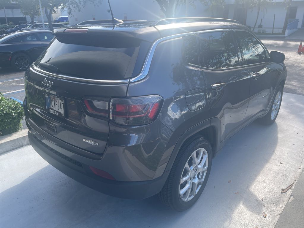 2024 Jeep Compass Latitude Lux Altitude photo 4